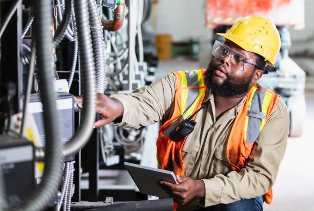 Best Local Electrician Companies  in South Huntington, NY